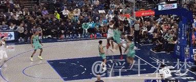 马绍尔:我的打法很简单,拿到球后投篮对我来说很轻松 马绍尔:我的打法很简单,拿到球后投篮对我来说很轻松