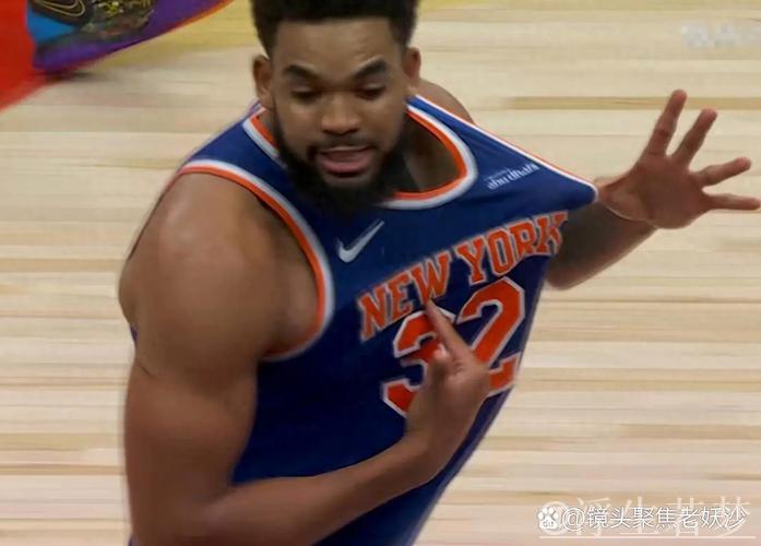 尼克斯对阵猛龙:NBA杯12月10日预告 尼克斯对阵猛龙:NBA杯12月10日预告